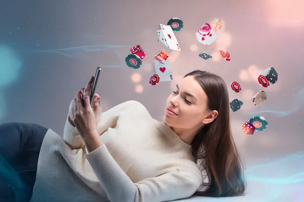 333KK ক্যাসিনো গেমস — উপভোগ করুন নিরন্তর বিনোদন সোনালি কয়েনের ঝর্ণার মধ্যে ঘূর্ণায়মান একটি রুলেট চাকার ক্লোজ-আপ—যা 333KK–এ গভীর ক্যাসিনো অ্যাকশনকে তুলে ধরে।